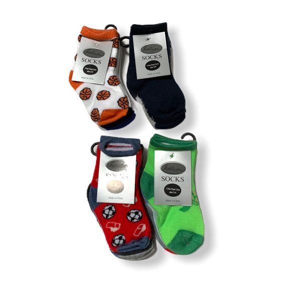 Horizon Other - 12 Pairs Of Baby Socks!